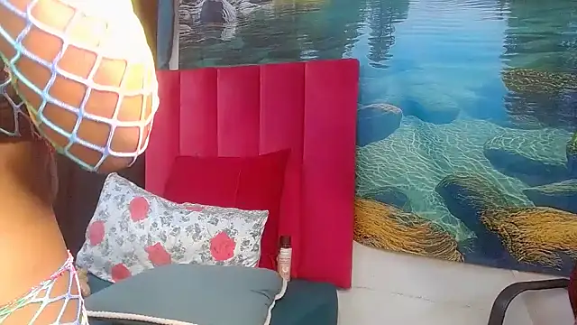 Lisa-001 online show from February 17, 6:21 am