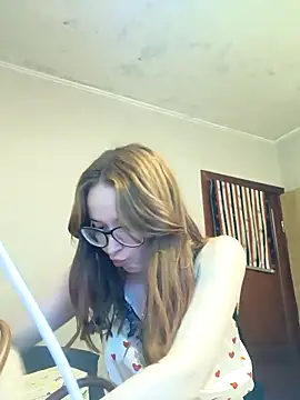 AmberlyCarr online show from November 11, 4:18 pm