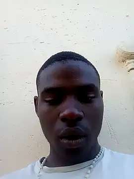 Snapshot of younggblackkCOCK19 chatting on October 25, 3:40 pm younggblackkCOCK19 online show from October 25, 3:40 pm