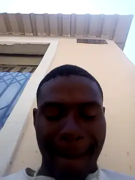 Snapshot of younggblackkCOCK19 chatting on October 26, 9:59 am younggblackkCOCK19 online show from October 26, 9:59 am