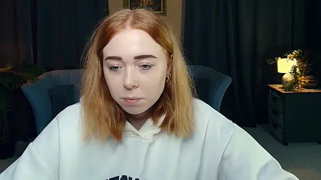 Snapshot of AddieOsler chatting on December 5, 8:27 pm AddieOsler online show from December 5, 8:27 pm