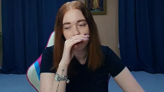 AddieOsler online show from May 3, 8:04 pm