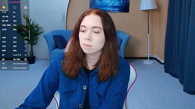 AddieOsler online show from May 31, 8:32 pm