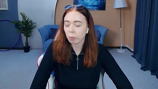 AddieOsler online show from June 22, 7:44 pm