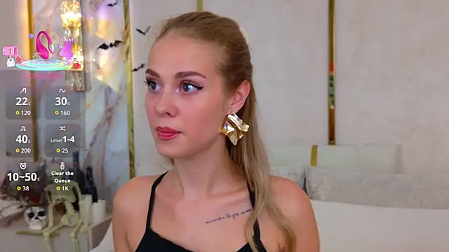 Snapshot of Rose_Masson chatting on October 29, 8:27 am Rose Masson online show from October 29, 8:27 am