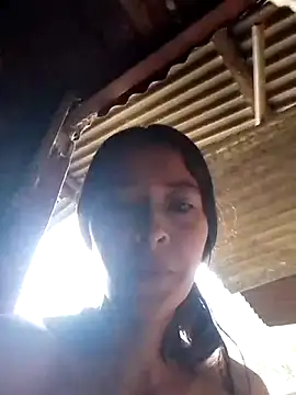 Tinaa18Love online show from November 21, 3:33 pm