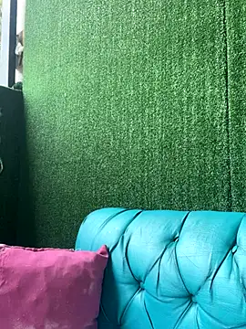 Snapshot of RileyFlame chatting on November 6, 1:01 pm RileyFlame online show from November 6, 1:01 pm