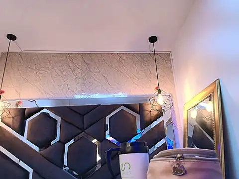 Snapshot of cataleya_sambrano chatting on November 14, 11:31 am cataleya sambrano online show from November 14, 11:31 am