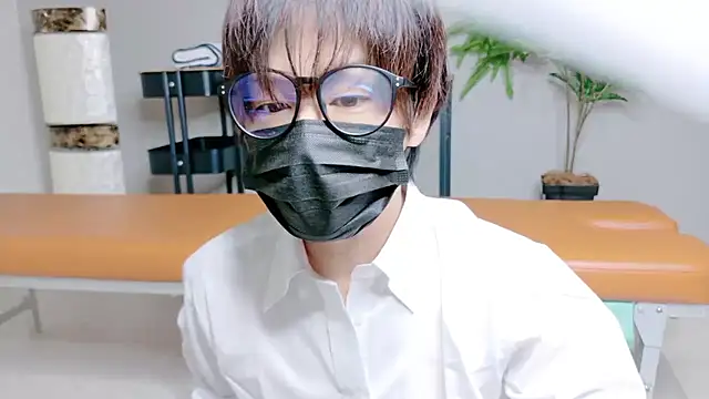 Snapshot of osu-nari_kun chatting on November 19, 2:39 pm osu-nari kun online show from November 19, 2:39 pm