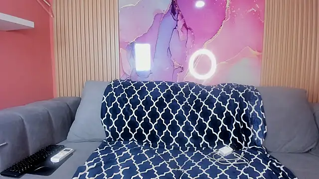 Snapshot of NhoanBrunette chatting on November 18, 12:31 pm NhoanBrunette online show from November 18, 12:31 pm