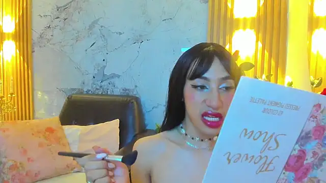 Nayla Monroee online show from November 10, 1:54 pm