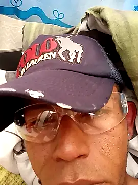 orlexdorlan online show from December 18, 1:28 pm