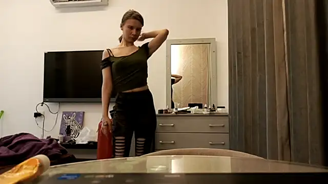 Snapshot of MargaretFairy chatting on November 28, 6:54 pm MargaretFairy online show from November 28, 6:54 pm