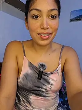 aleexacandy online show from February 22, 5:22 pm