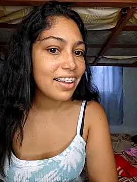 Snapshot of aleexacandy chatting on May 23, 5:06 pm aleexacandy online show from May 23, 5:06 pm