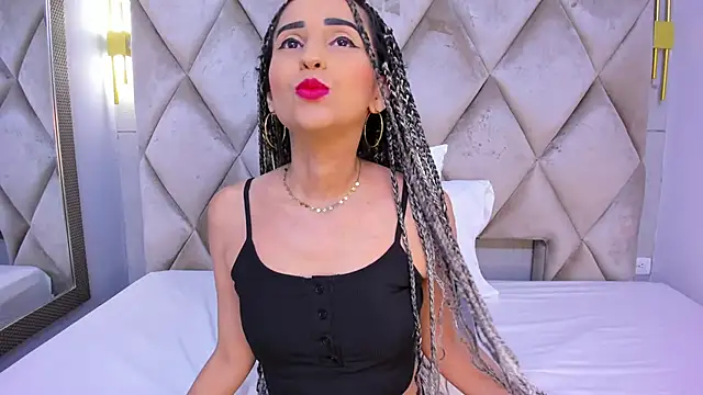 violett rabbit  online show from January 16, 8:13 pm