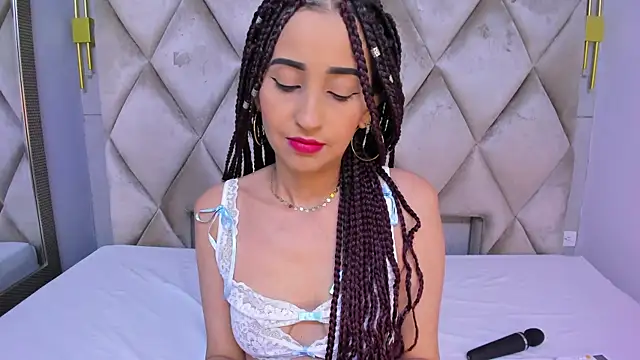 violett rabbit  online show from February 19, 8:27 pm