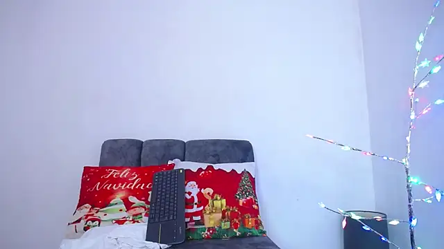 Mia fox29 online show from December 21, 2:35 pm