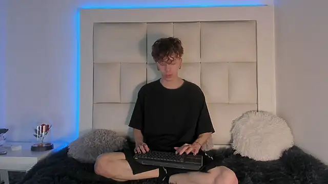 Genesis ask online show from January 6, 9:29 pm