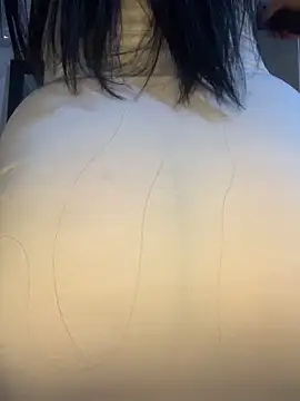 Snapshot of Im_Saraaaa chatting on November 28, 2:25 am Im Saraaaa online show from November 28, 2:25 am