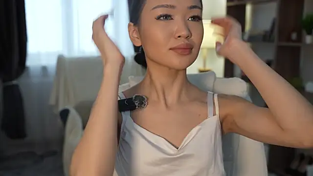 OnieClose online show from March 2, 7:15 am