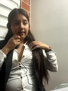 Au-rora online show from December 3, 3:36 am