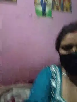 CUTE-GIRL-1 online show from July 31, 5:34 pm
