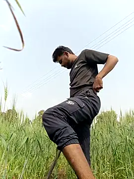 devil boy 0909 online show from February 3, 7:02 am