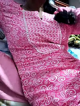 Hot-Rubyy online show from March 31, 6:19 pm