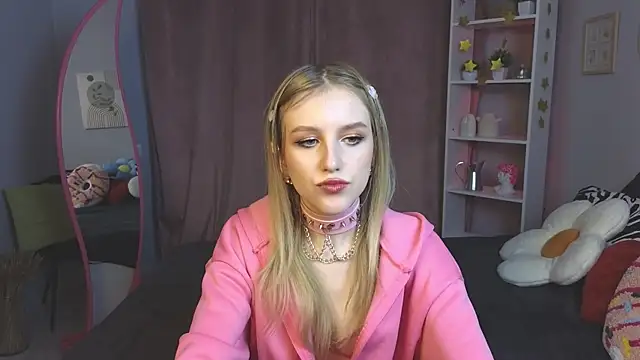 KissChristie   online show from December 2, 3:51 pm