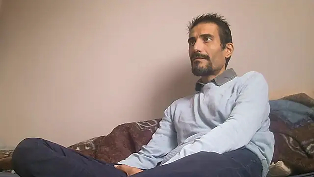 Snapshot of Ash59055 chatting on November 17, 11:05 am Ash59055 online show from November 17, 11:05 am