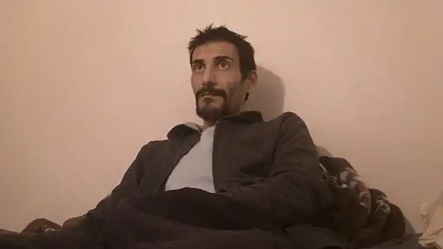 Snapshot of Ash59055 chatting on November 20, 6:18 pm Ash59055 online show from November 20, 6:18 pm