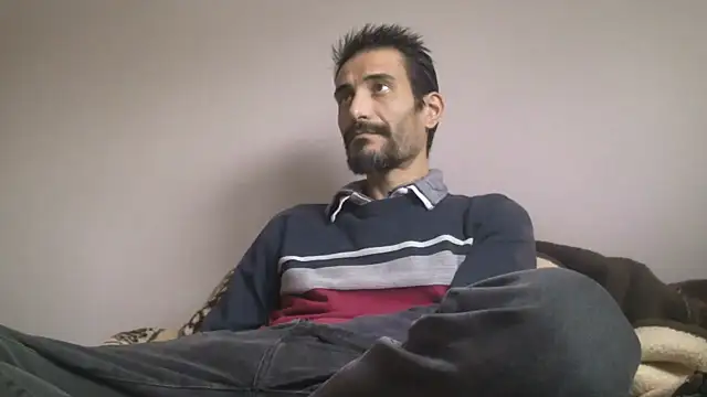 Snapshot of Ash59055 chatting on November 23, 9:31 am Ash59055 online show from November 23, 9:31 am