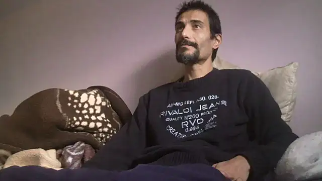 Snapshot of Ash59055 chatting on November 28, 7:33 am Ash59055 online show from November 28, 7:33 am