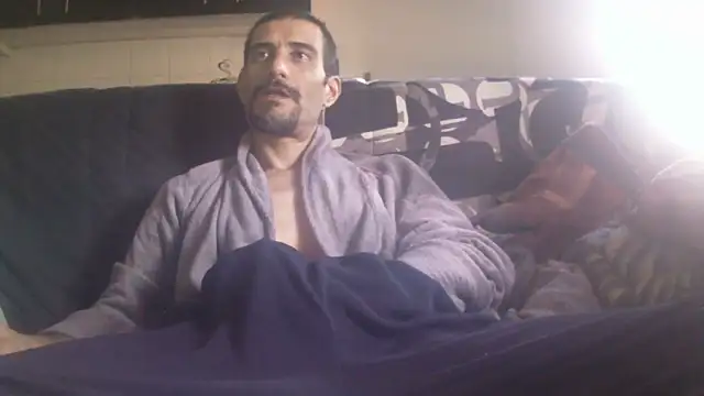 Snapshot of Ash59055 chatting on May 11, 6:19 am Ash59055 online show from May 11, 6:19 am