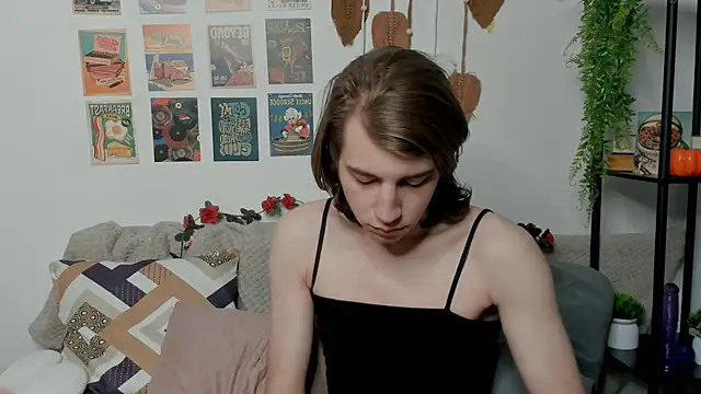 AvenGlow online show from February 9, 5:22 am