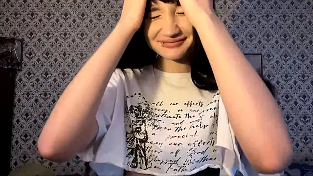 Snapshot of SofiaDreams09 chatting on November 21, 2:16 pm SofiaDreams09 online show from November 21, 2:16 pm