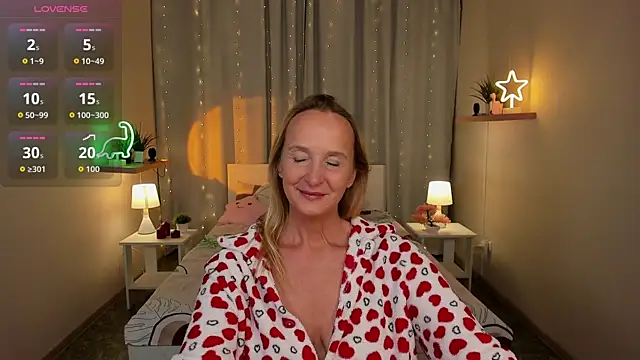 ScarlettPalmer online show from November 4, 10:25 am