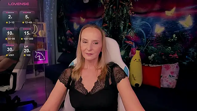 Snapshot of ScarlettPalmer chatting on February 20, 10:16 am ScarlettPalmer online show from February 20, 10:16 am