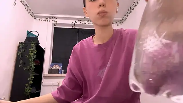 Snapshot of LilithFlamey chatting on October 27, 12:09 pm LilithFlamey online show from October 27, 12:09 pm