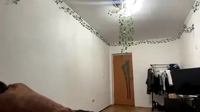 LilithFlamey online show from November 2, 7:11 am