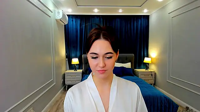 Snapshot of MakeYoueHappy chatting on November 21, 7:45 pm MakeYoueHappy online show from November 21, 7:45 pm