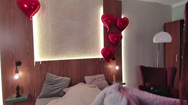 sweetie kathy  online show from March 19, 8:40 am