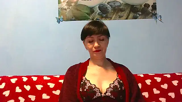 Snapshot of IffetLove42 chatting on April 16, 8:20 pm IffetLove42 online show from April 16, 8:20 pm