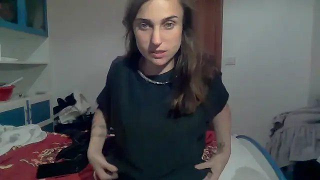 Snapshot of SinnEmily chatting on April 9, 7:52 pm SinnEmily online show from April 9, 7:52 pm