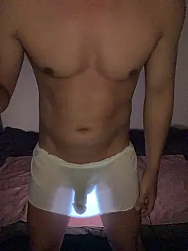 Snapshot of ken_369 chatting on July 25, 7:00 pm ken 369 online show from July 25, 7:00 pm
