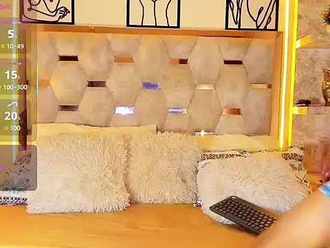 Snapshot of Andrew_Haalls chatting on November 4, 10:31 pm Andrew Haalls online show from November 4, 10:31 pm