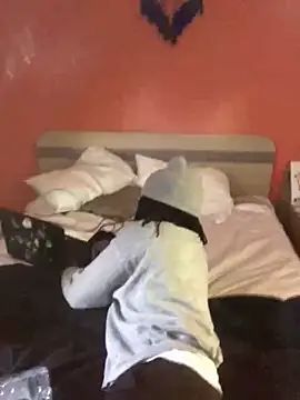 TheRealKnottiHead online show from November 2, 8:11 pm