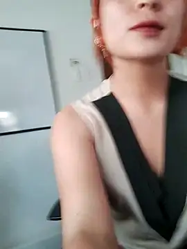 SiennaBite online show from November 12, 9:03 pm