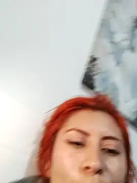 SiennaBite online show from December 1, 2:05 am